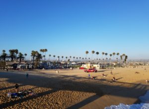 Newport Beach Beaches, Newport Beach Community Nightlife Live music sunsets dinners dive bars, happy hour